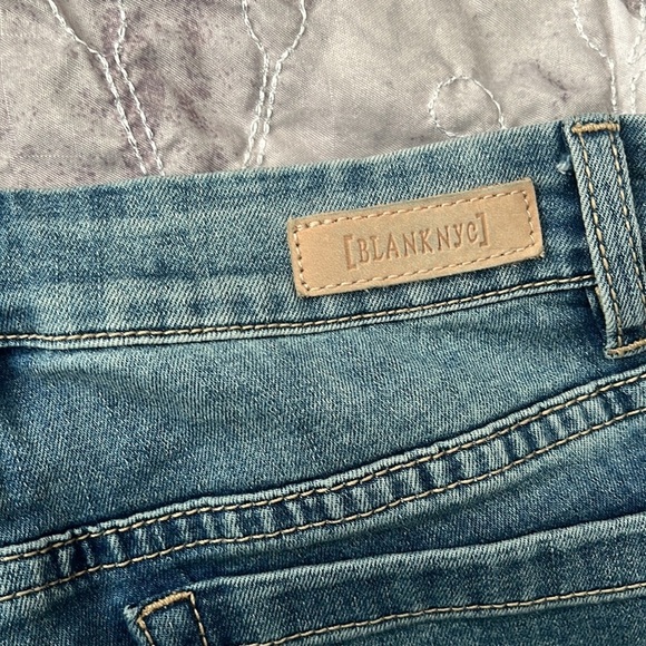 “Blank NYC: The Mini Mercer size 14(kids)” - Picture 4 of 14